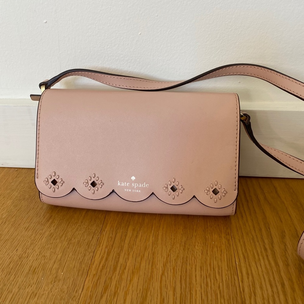 Kate Spade Crossbody - Picture 3 of 9
